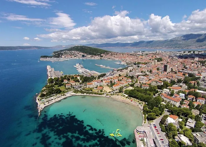 With Wifi - 11135 Apartment