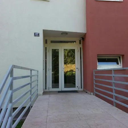 With Wifi - 11135 * Split